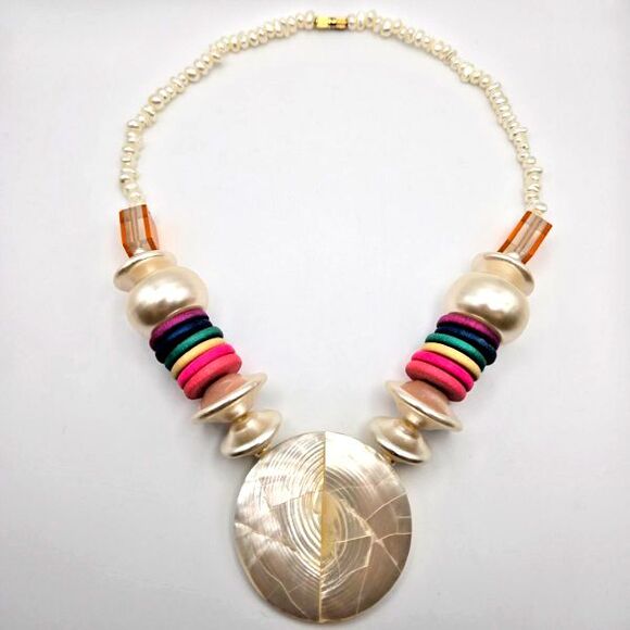 Unbranded Jewelry - Fun Multicolor Wood Disc Beads Faux Pearls MOP Pendant Summer Necklace